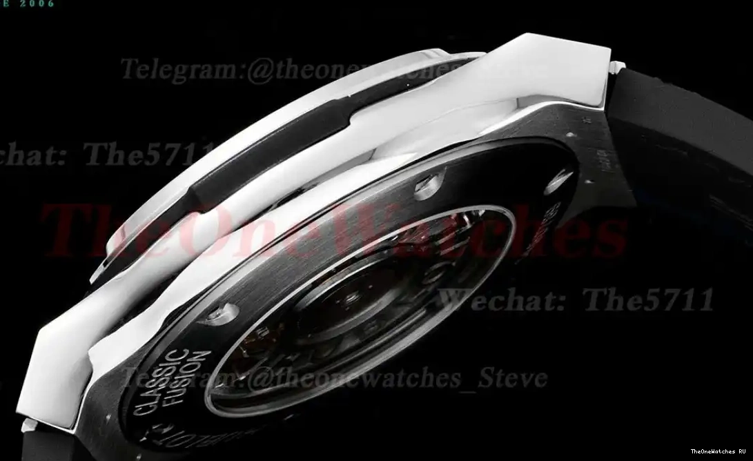 A1110 White 42mm Stk SS Classic APSF Fusion LE 0610